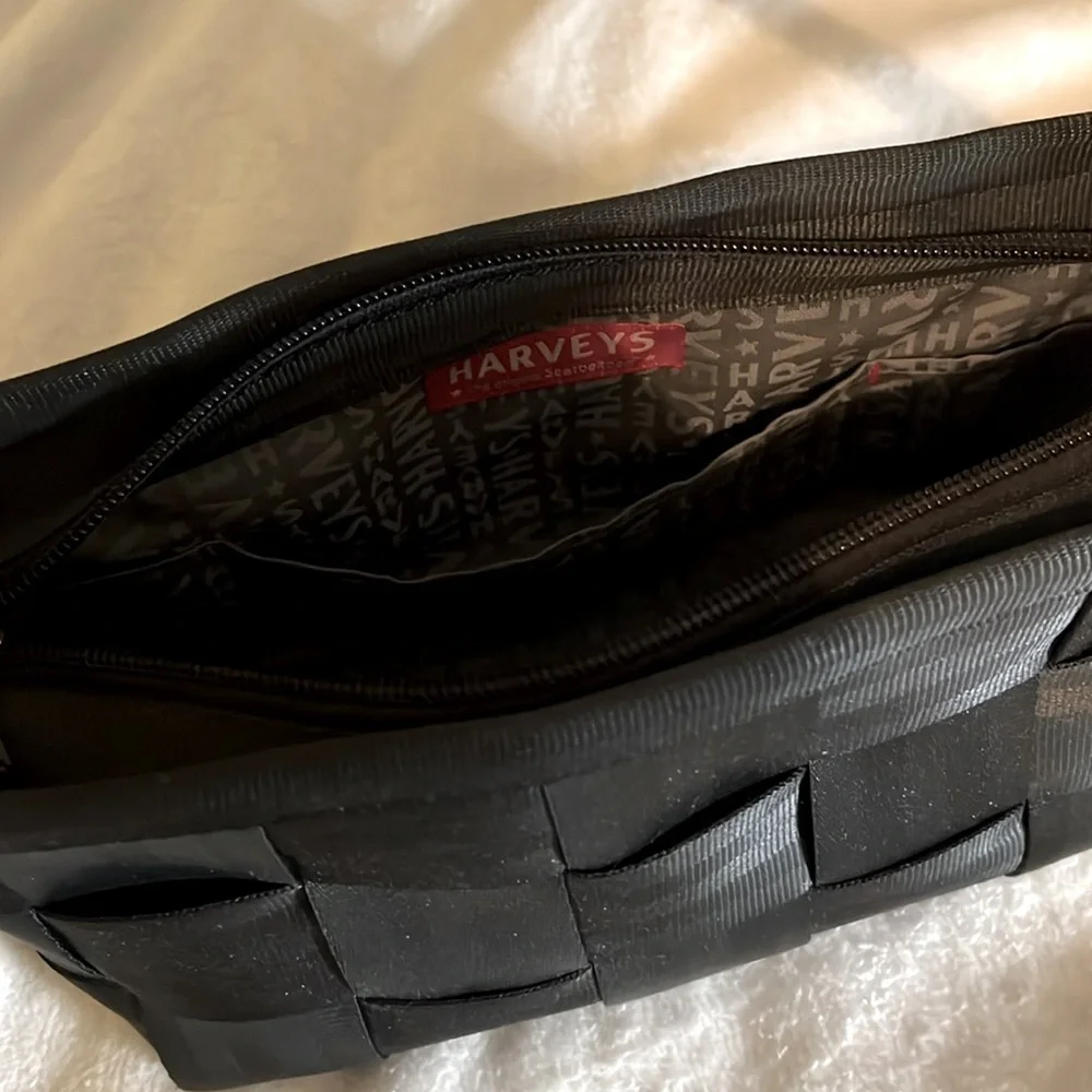 black seatbelt strap purse - Picture 3 of 3